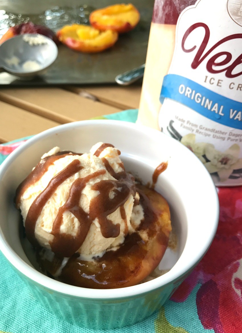 grilled peaches with ice cream