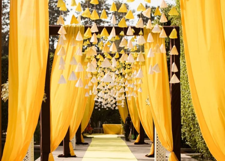 yellow wedding decor